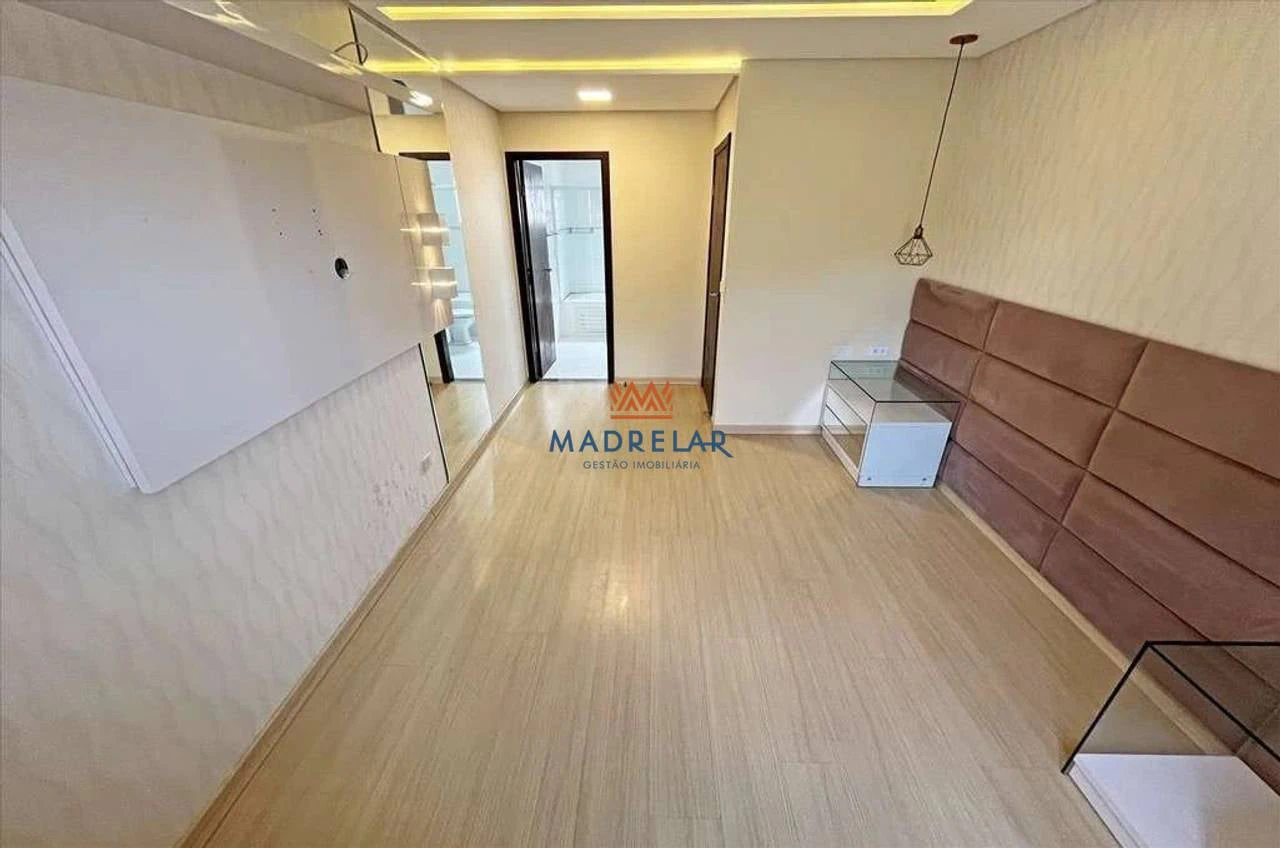 3-bedroom house with a bathtub in Curitiba — photo 13