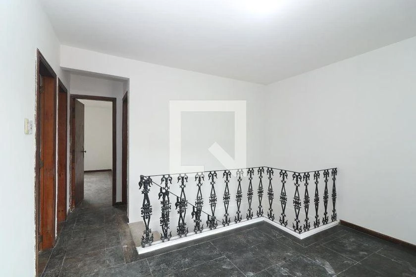 Будинок: 3 спальні, 1 з власною ванною кімнатою, 217 м² — photo 28