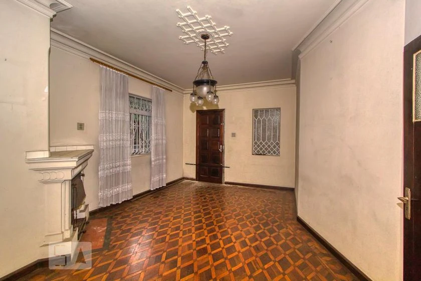 Casa sem mobília com 5 quartos, 1 suíte e jardim — photo 11