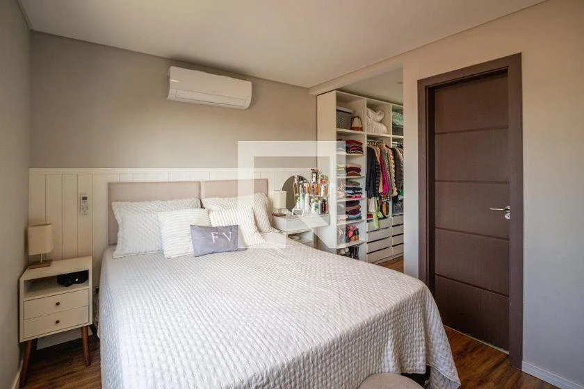 3-bedroom house with a grill on the balcony — photo 23