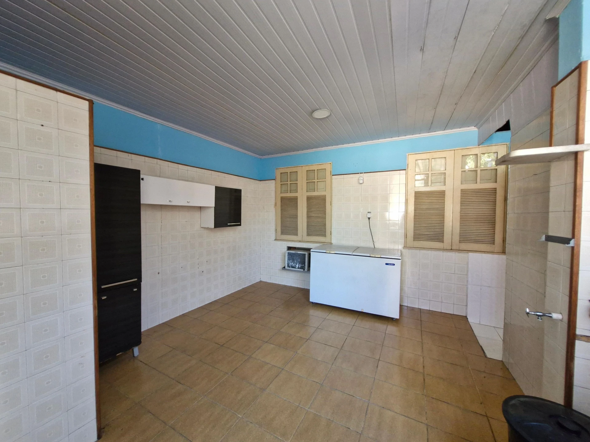 Furnished house with 3 bedrooms, balcony and private garden — photo 42