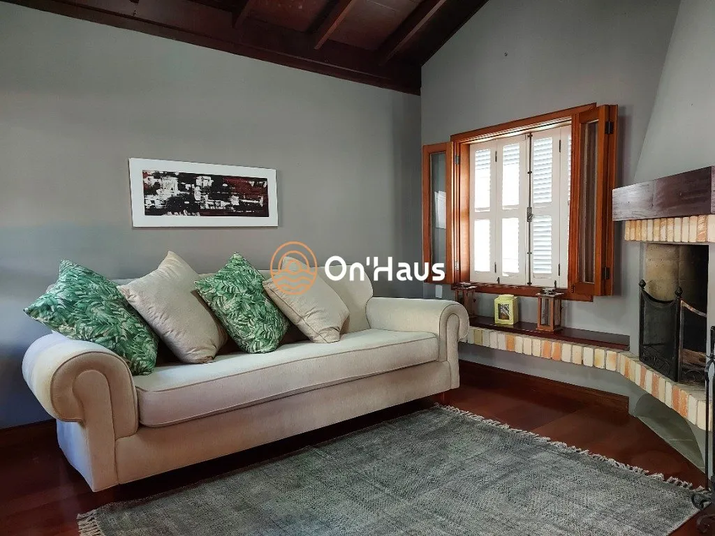 Furnished house with 4 bedrooms and 840 m² — photo 13