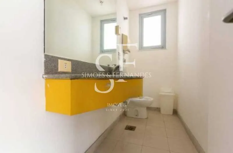 House with 5 bedrooms and 5 bathrooms plus balcony — photo 18