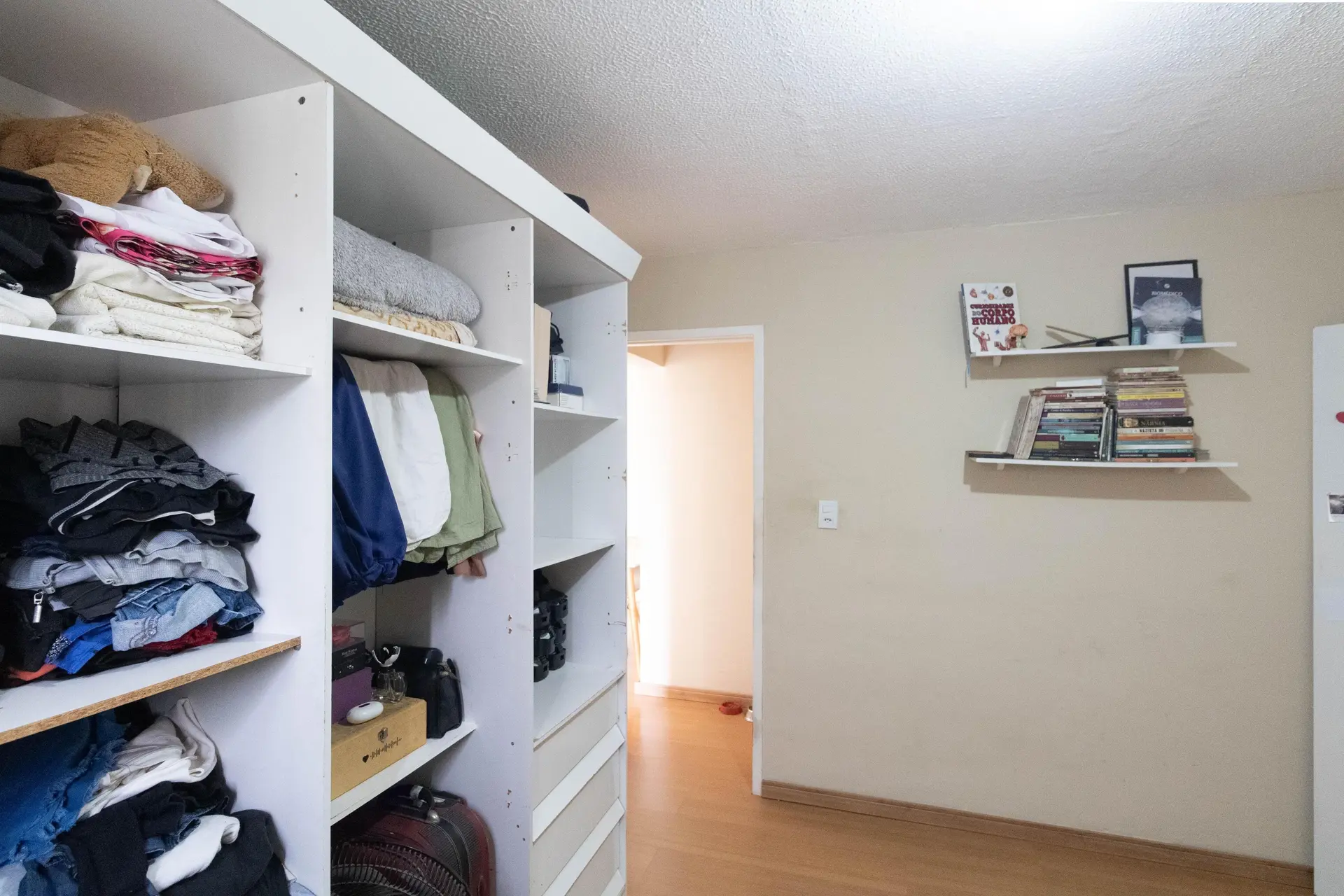70 m² apartment with a washing machine and a home office — photo 17