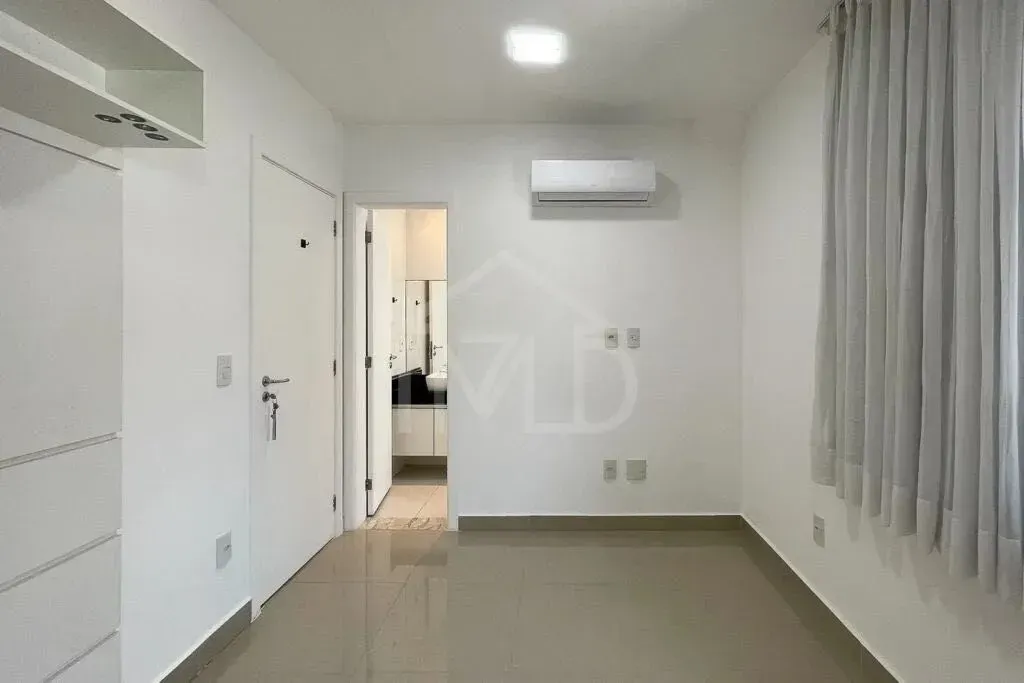 House with 4 bedrooms and an open-plan gas kitchen — photo 14