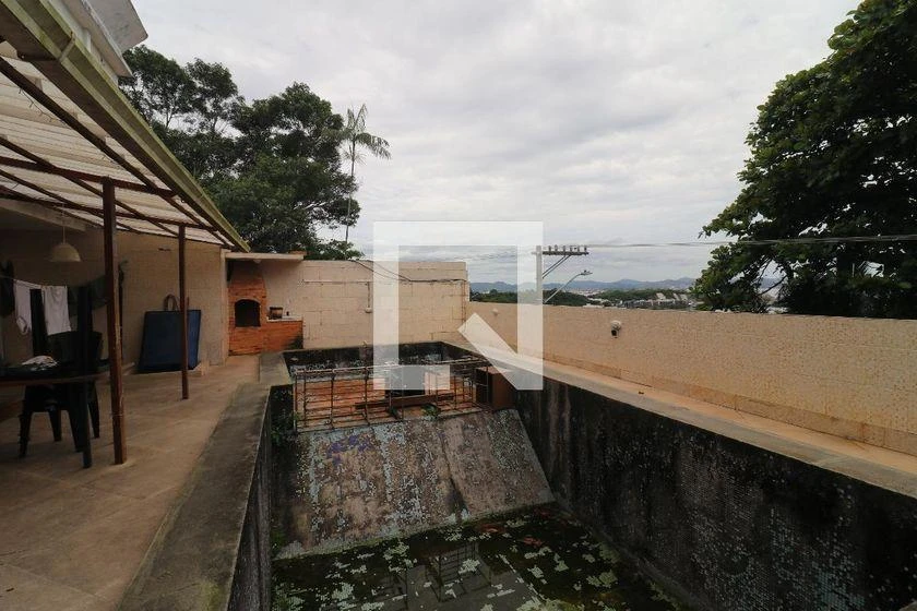 Furnished apartment, 90 m², with a grill on the balcony — photo 16