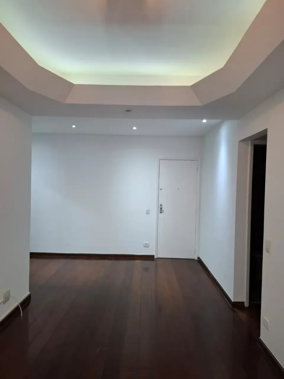Apartment with 2 bedrooms, 3 bathrooms and a balcony — photo 6