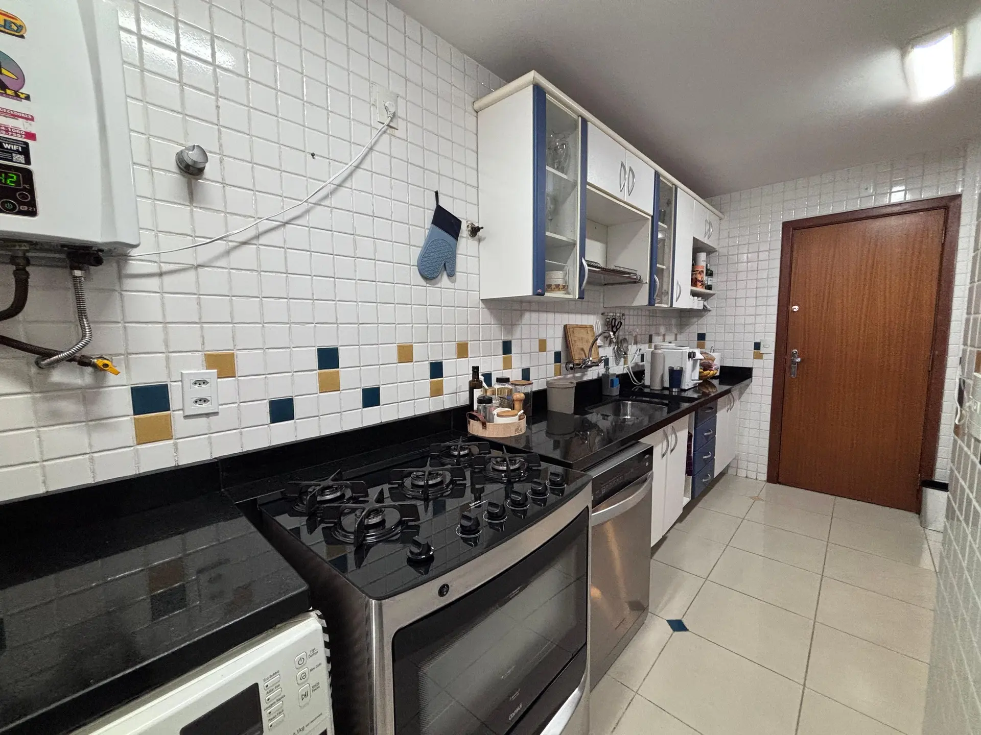 Apartamento mobiliado com 3 quartos e varanda — photo 16