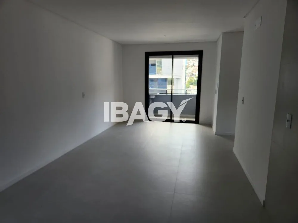 90 m² apartment with 2 bedrooms and 1 parking space — photo 12