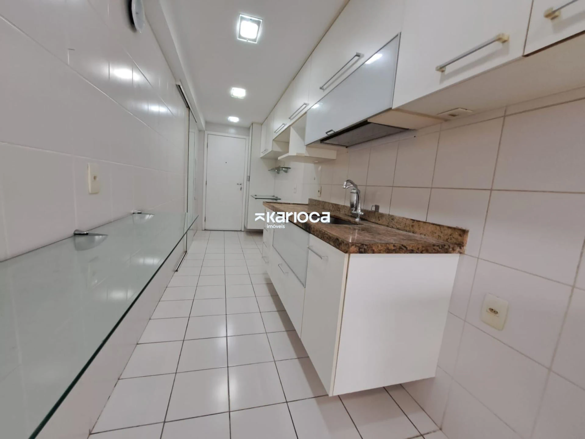 3-bedroom apartment with a home office in Rio de Janeiro — photo 15