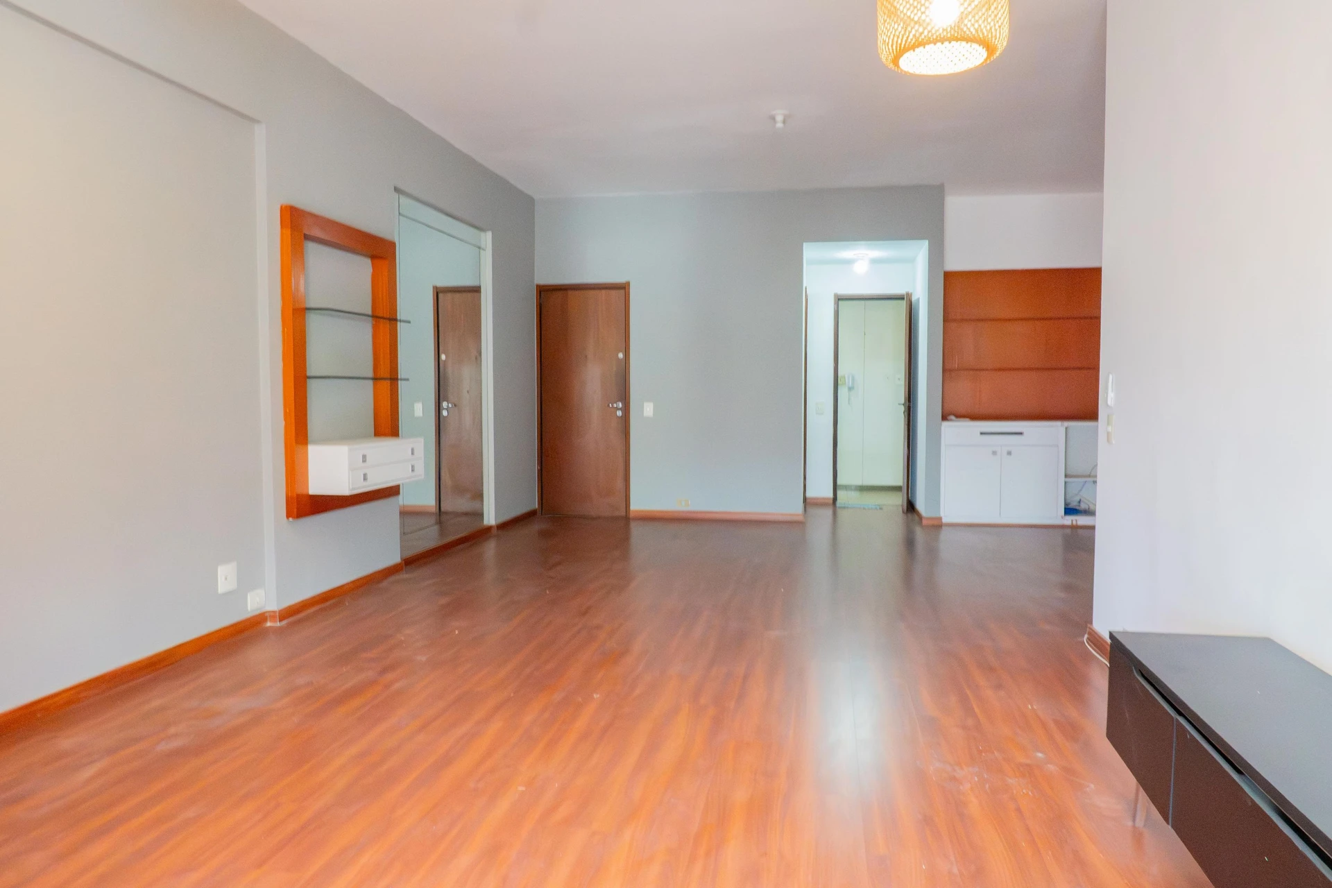 4-bedroom apartment with a mountain view in Rio de Janeiro — photo 37