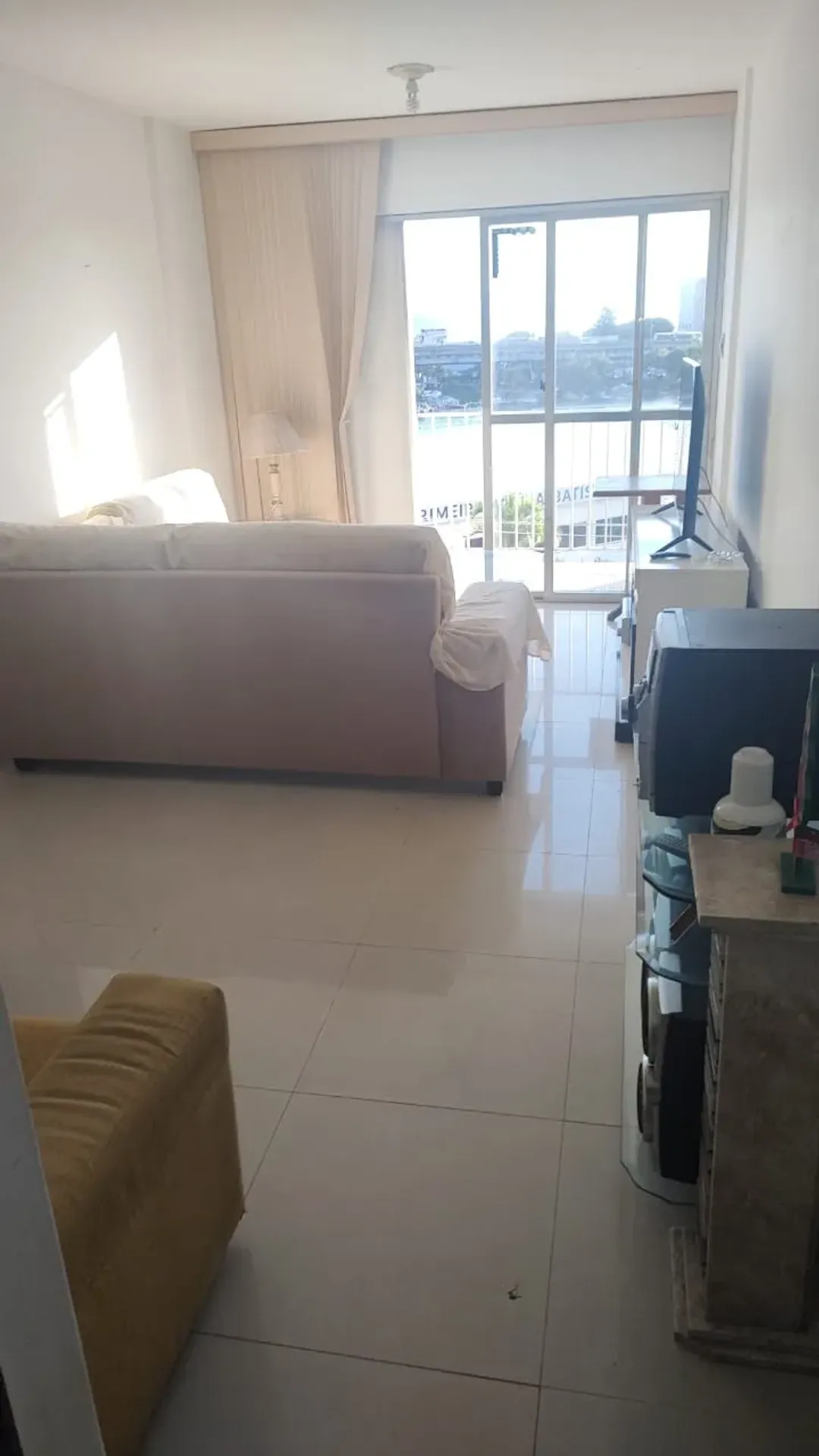 Departamento en piso 7 con vista al agua — photo 6