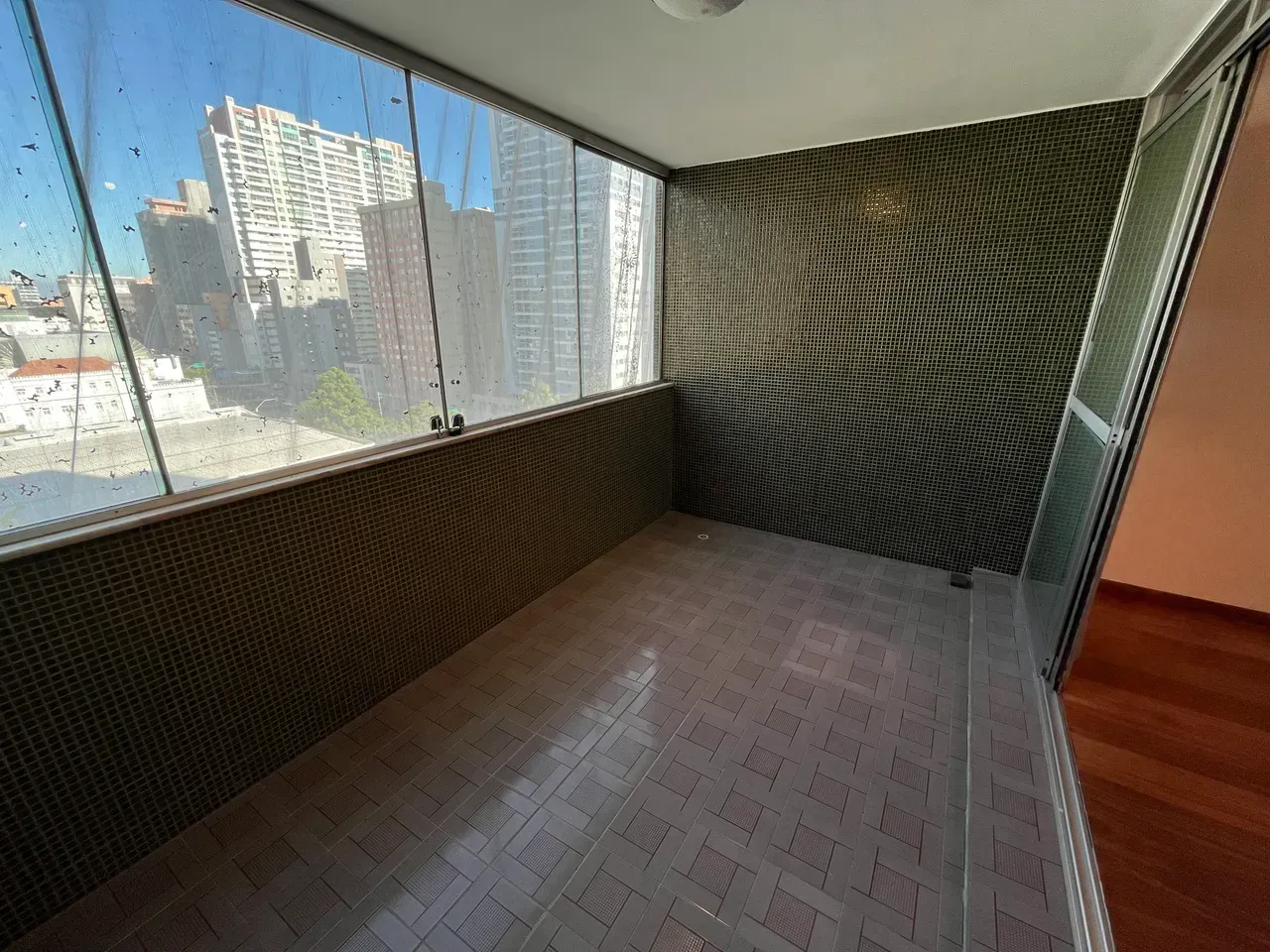 3-bedroom apartment with 3 bathrooms and 2 parking — photo 7