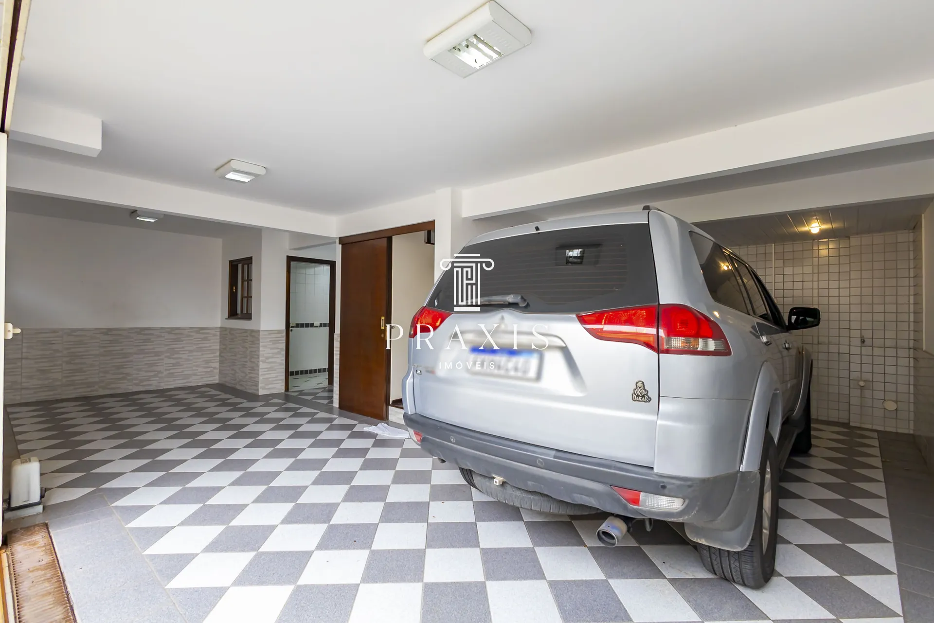 207 m² house with 5 bedrooms, 2 suites and 2 parking — photo 16