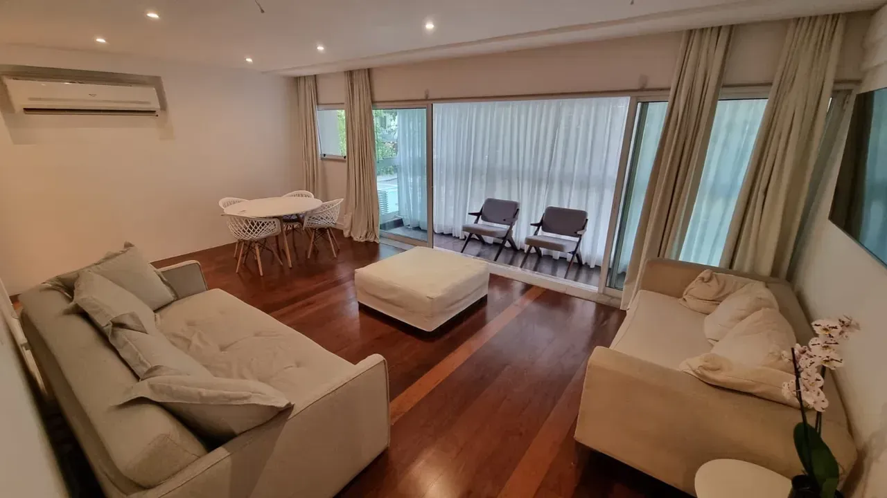 Rental apartment with 3 bedrooms and 170 m² — photo 14