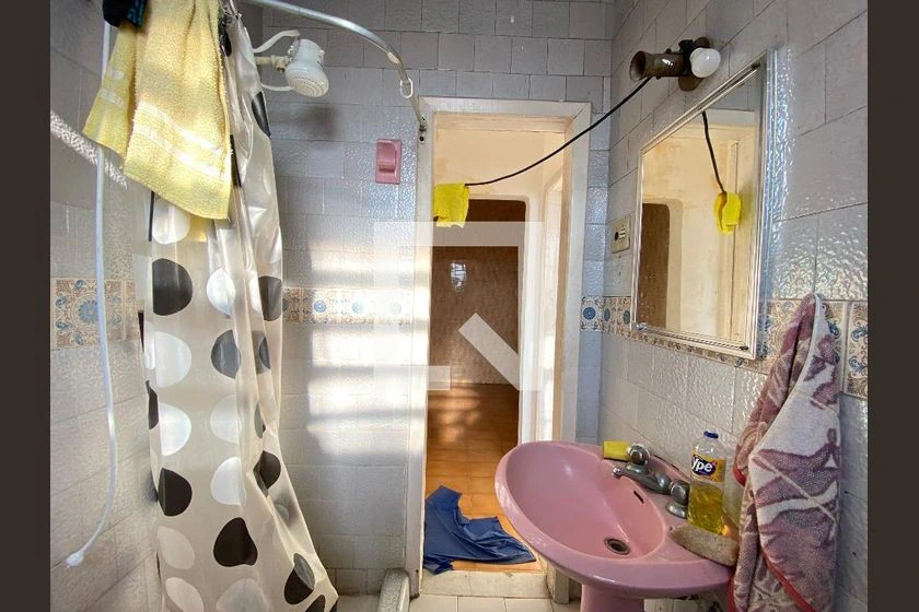 Apartamento de 2 quartos com cozinha fechada — photo 17