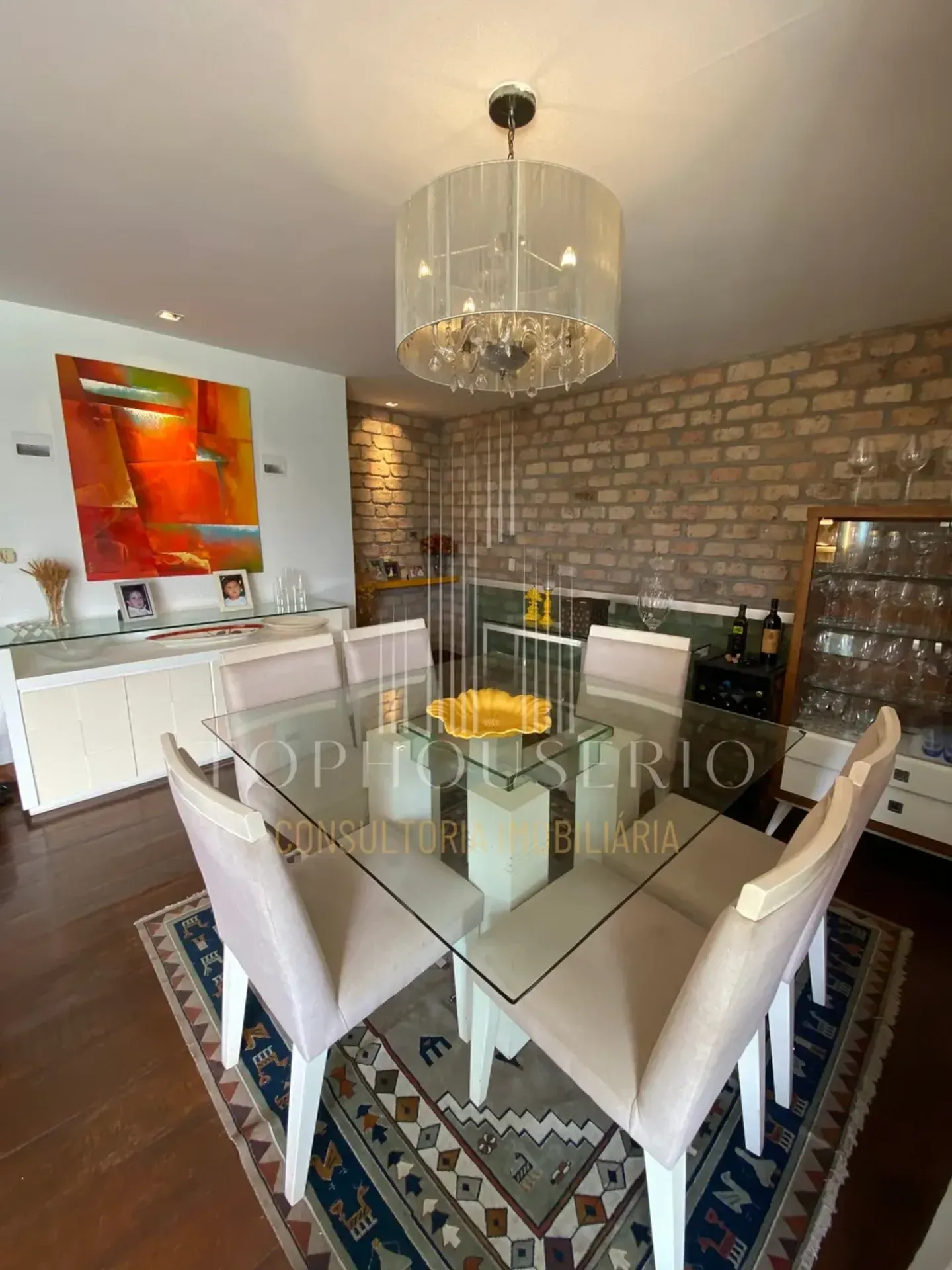 Furnished penthouse with 3 bedrooms and 4 bathrooms — photo 15