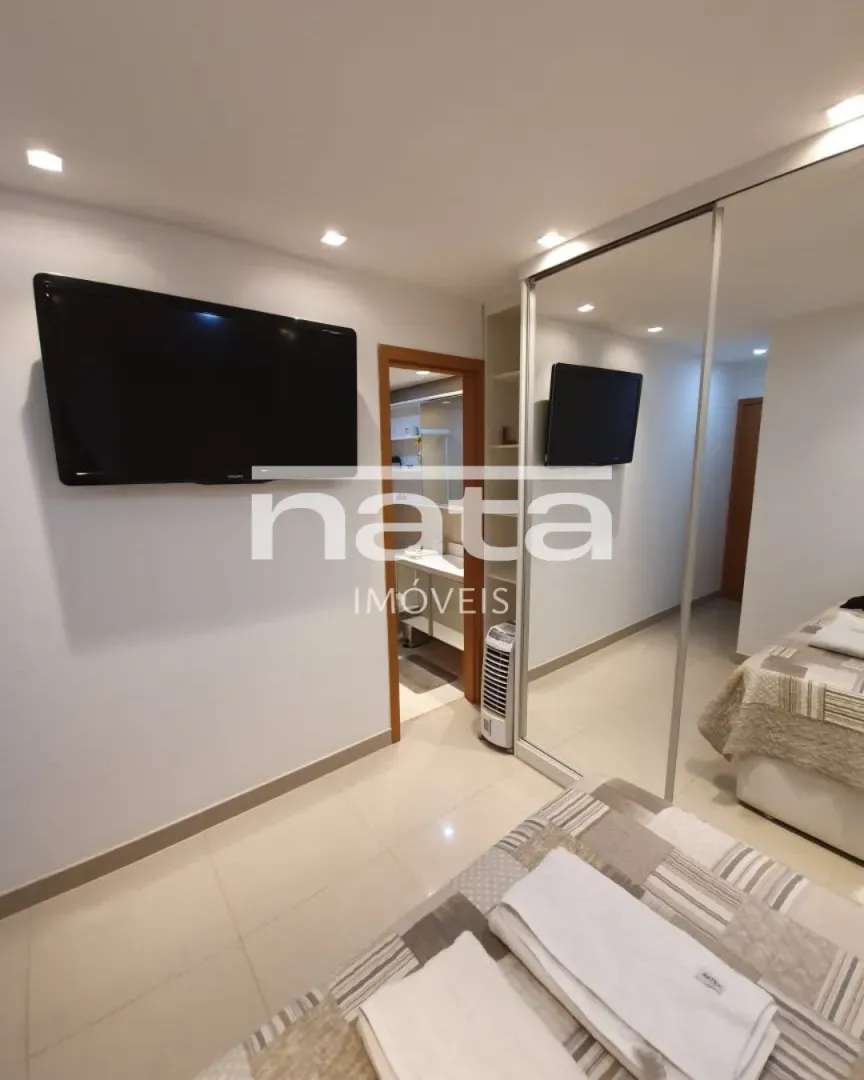 2-bedroom apartment with private kitchen and en-suite — photo 10