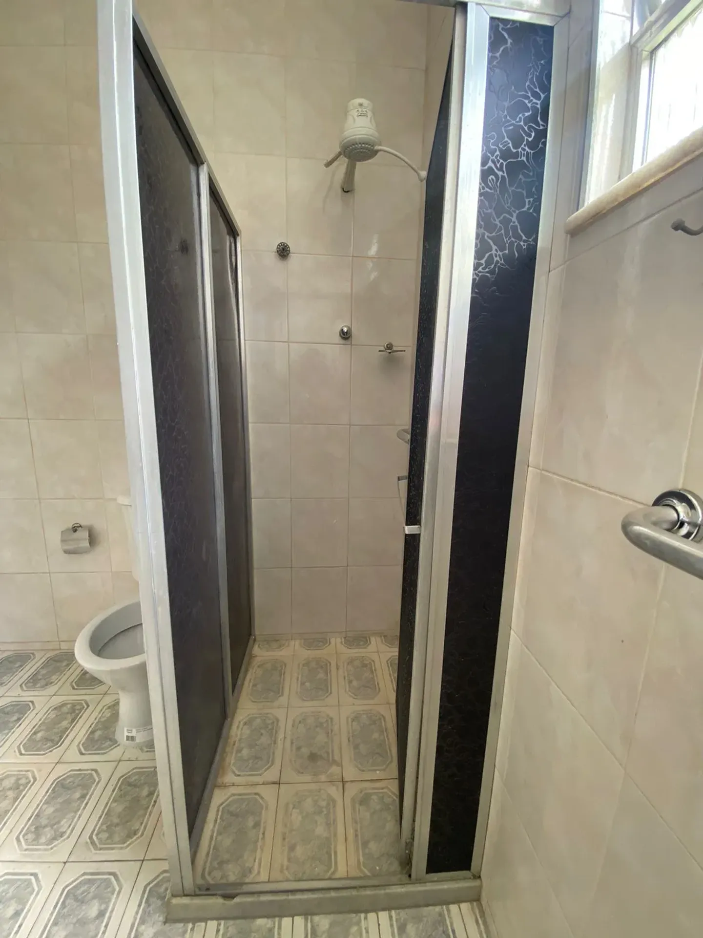 Casa sin muebles con 2 dormitorios y balcón — photo 26