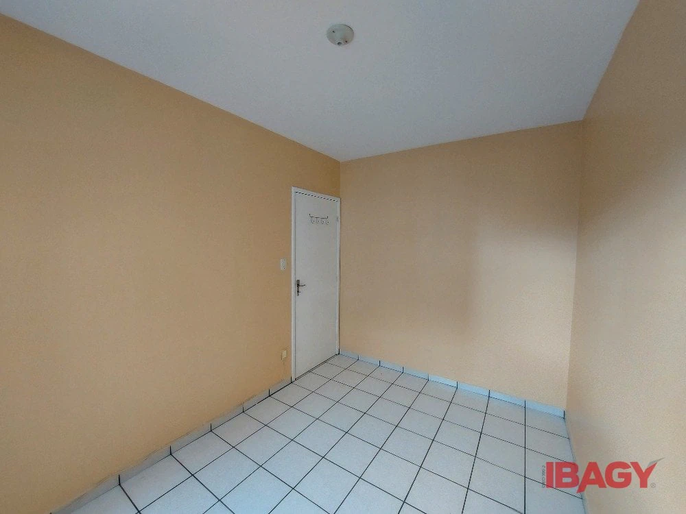 3-bedroom apartment, 51 m² — photo 14