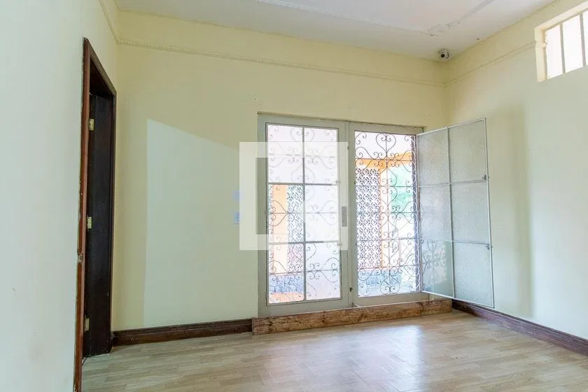 Casa sem mobília de 700 m² com 7 quartos e 6 banheiros — photo 6