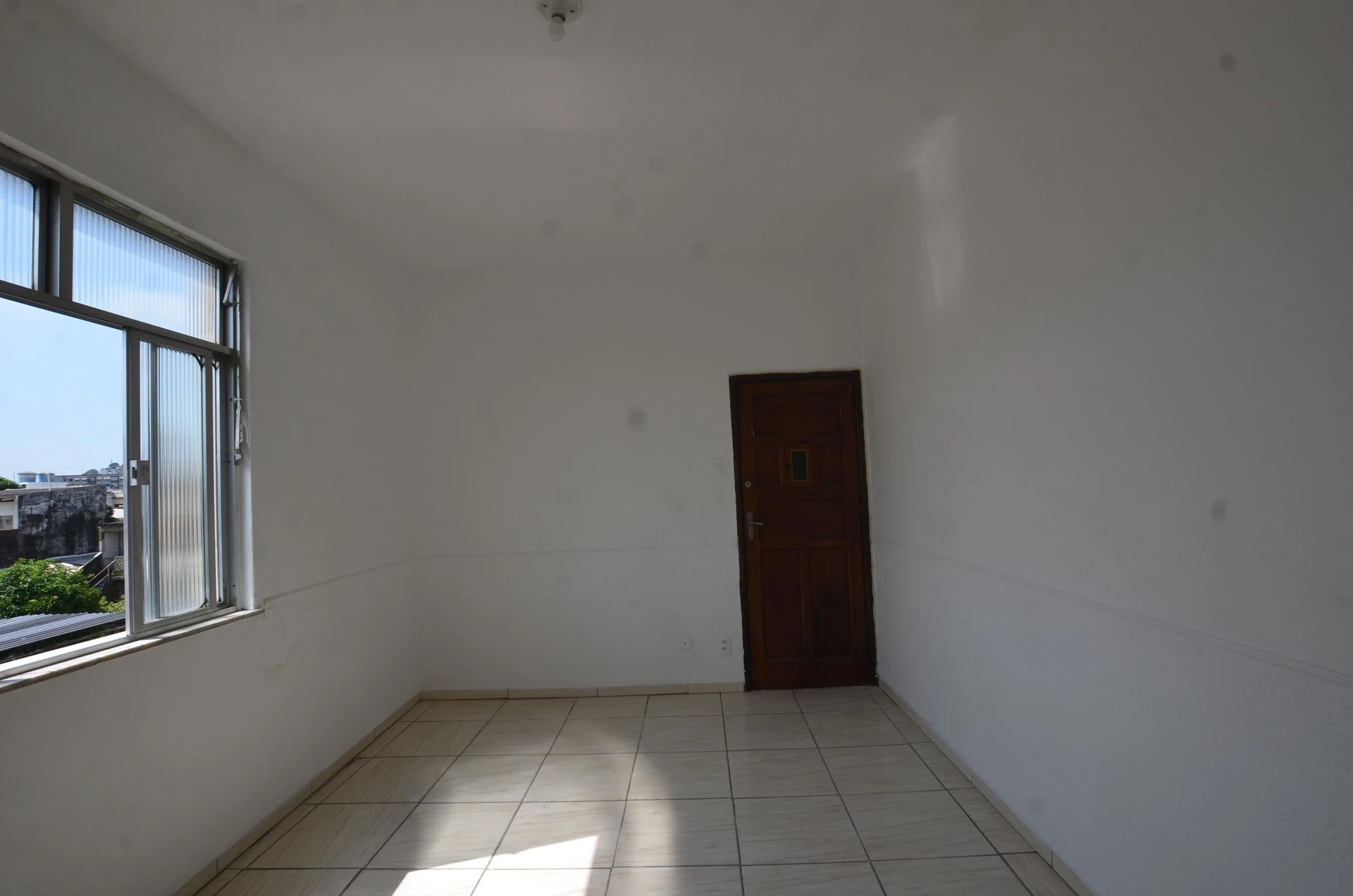 Unfurnished rental apartment with 2 bedrooms — photo 15