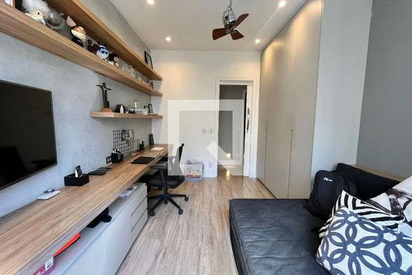 Furnished 3-bedroom apartment with open kitchen — photo 19