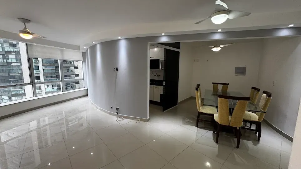 Apartamento, 86 m², com janelas do piso ao teto — photo 22