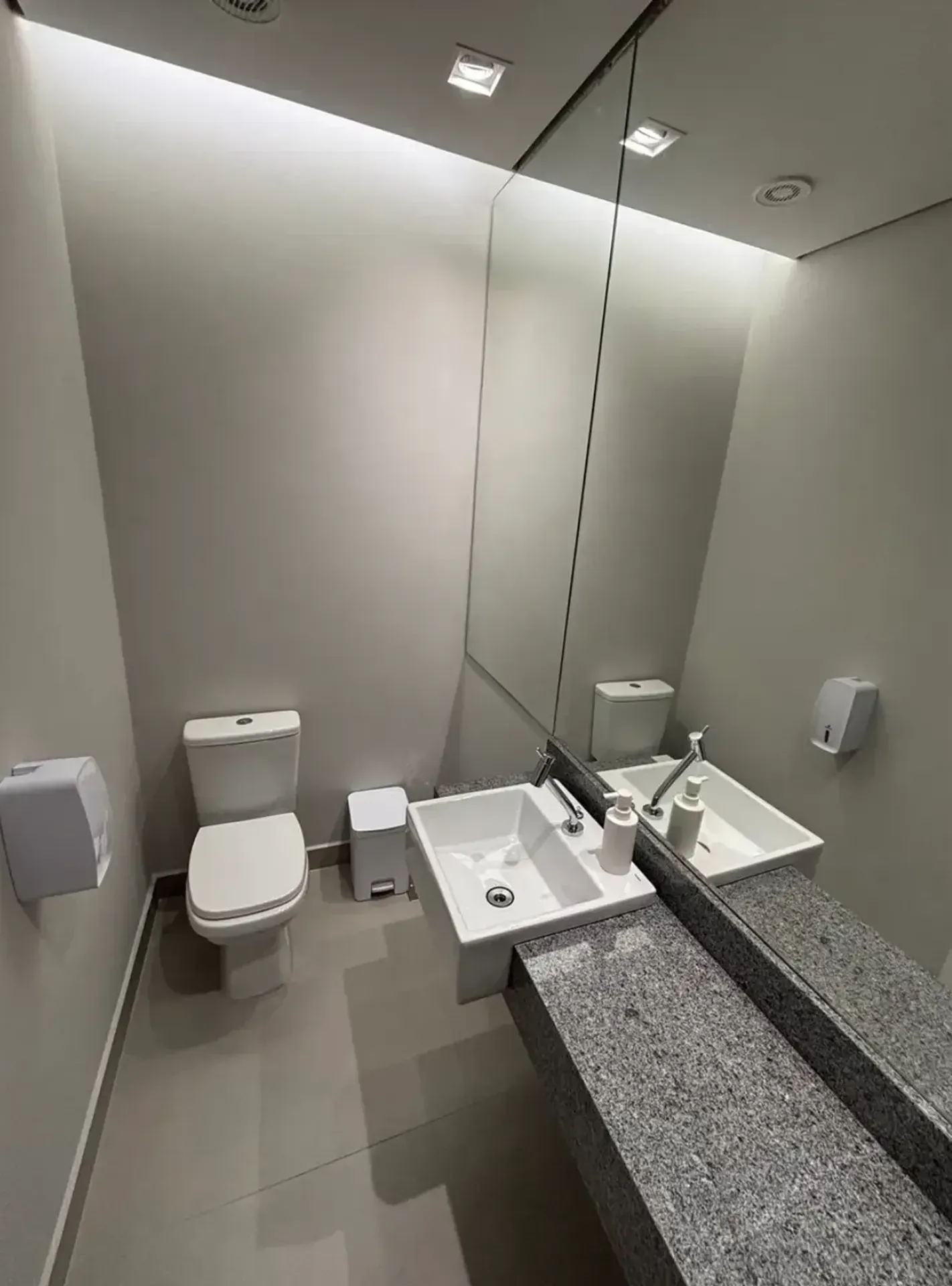 Apartamento com 2 quartos mobiliado e cozinha integrada — photo 32