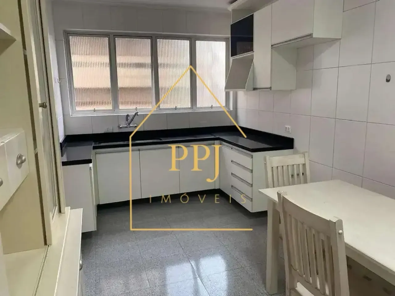 Квартира с 4 спальнями и 4 ванными, 2 парковочных места — photo 17