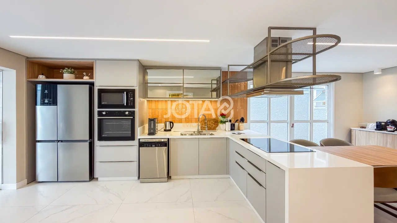 Casa mobiliada de 350 m² com 4 suítes — photo 11