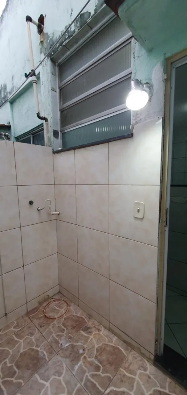 Detached house with no parking, 1 bedroom and 1 bath — photo 10