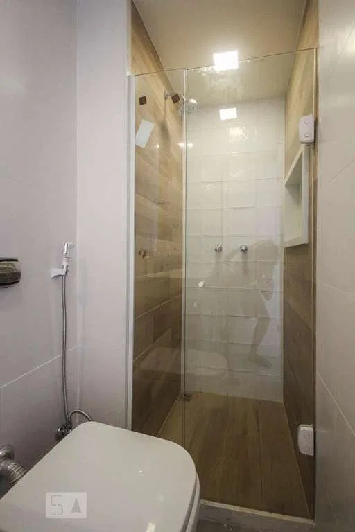 197 m² rental coverage with 2 bedrooms and 3 baths — photo 13