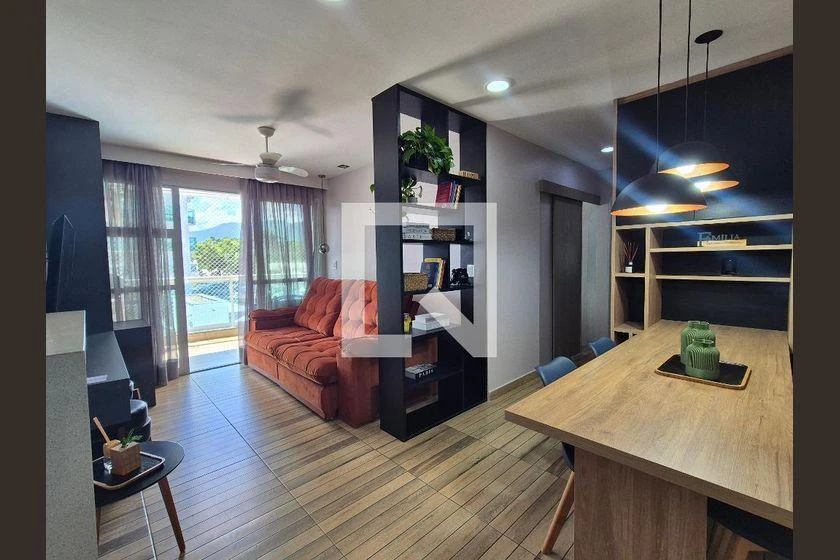 Furnished 92 m² apartment with 2 bedrooms and 2 parking
