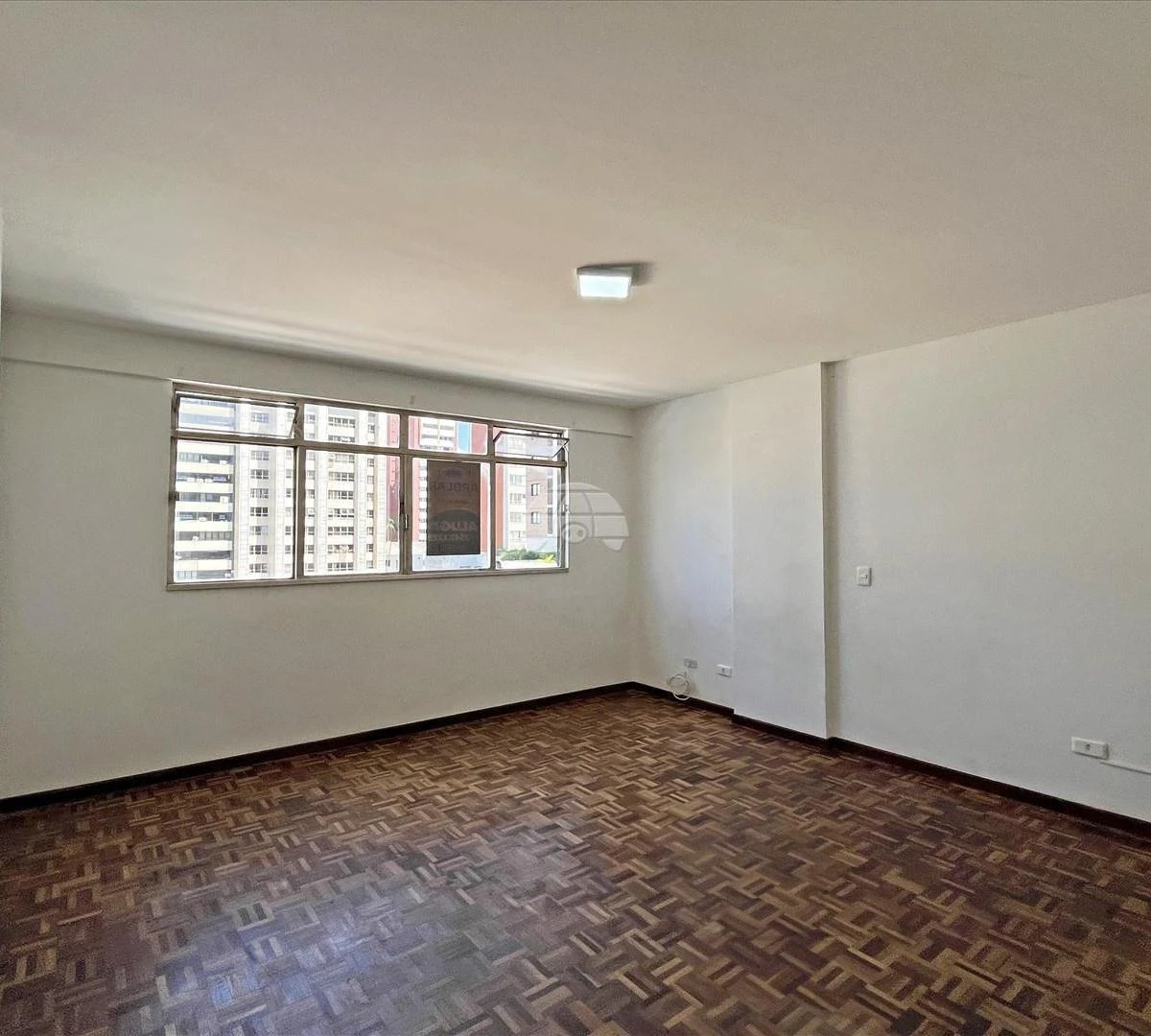 Apartment, 22 m², with wood or laminate floors