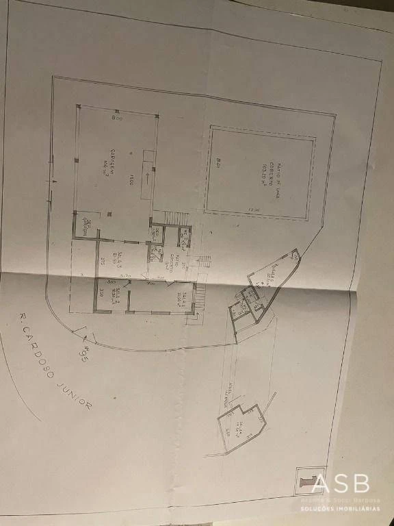 Casa com 5 quartos e varanda, 1212 m², 5 banheiros — photo 16