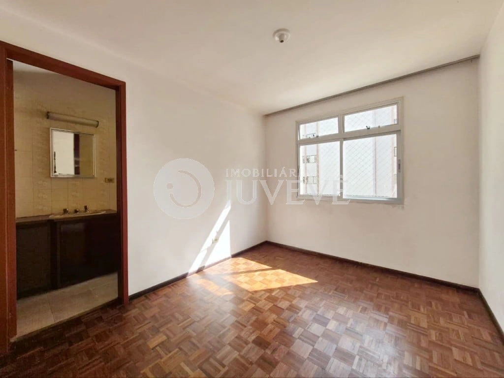 Квартира з 3 спальнями, 1 власною ванною та 117 м² — photo 12