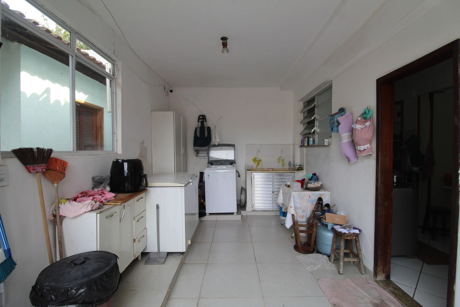 Furnished house with 6 bedrooms, 7 bathrooms and 6 parking — photo 11