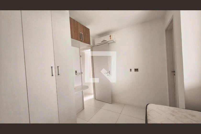 Apartment, 87 m², with a glass-enclosed balcony — photo 22