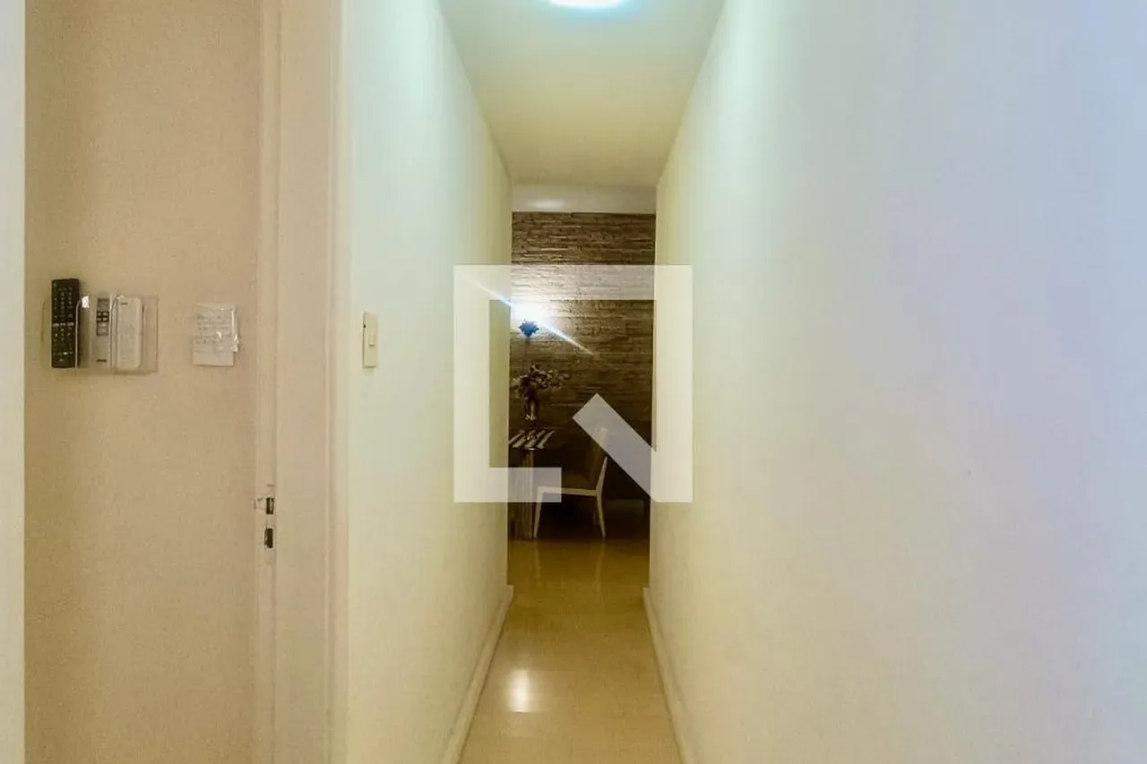 Home office in a 2-bedroom apartment, 90 m² — photo 3