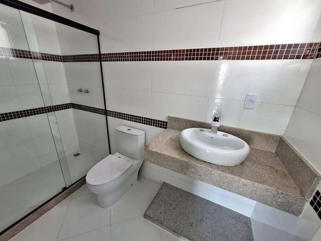 House with 4 ensuites and open-plan kitchen, 296 m² — photo 16
