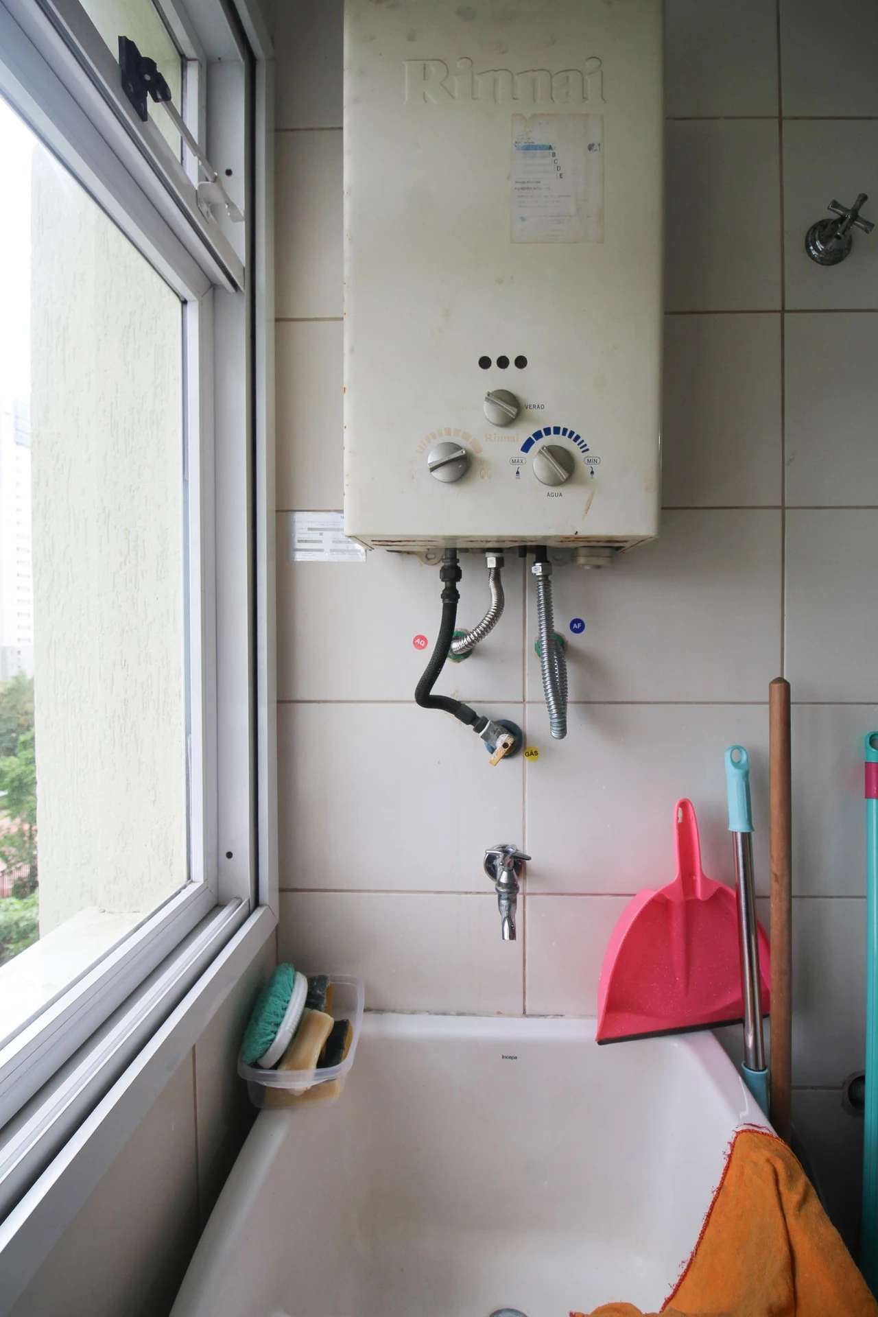 Apartamento mobiliado com 2 quartos e varanda envidraçada — photo 60