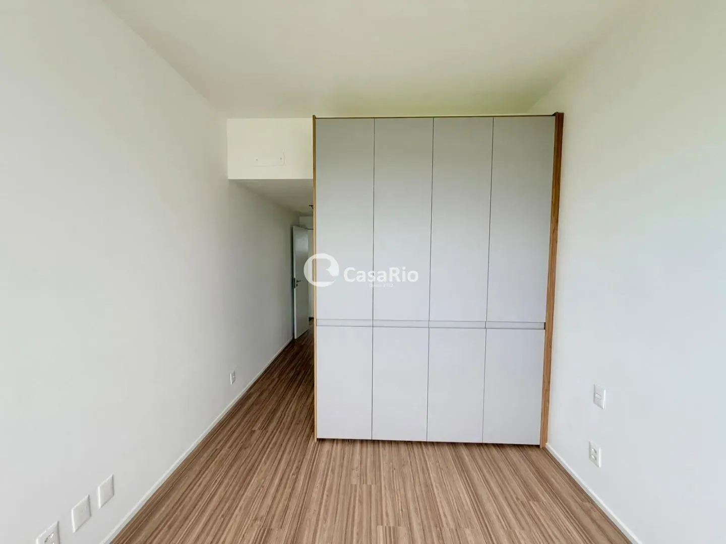 4-bedroom apartment in a building with a sauna — photo 34