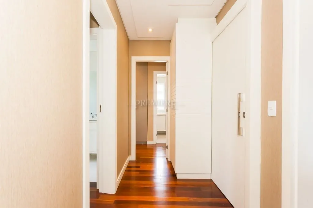 Furnished 158 m² apartment with 3 bedrooms and 5 bathrooms — photo 27