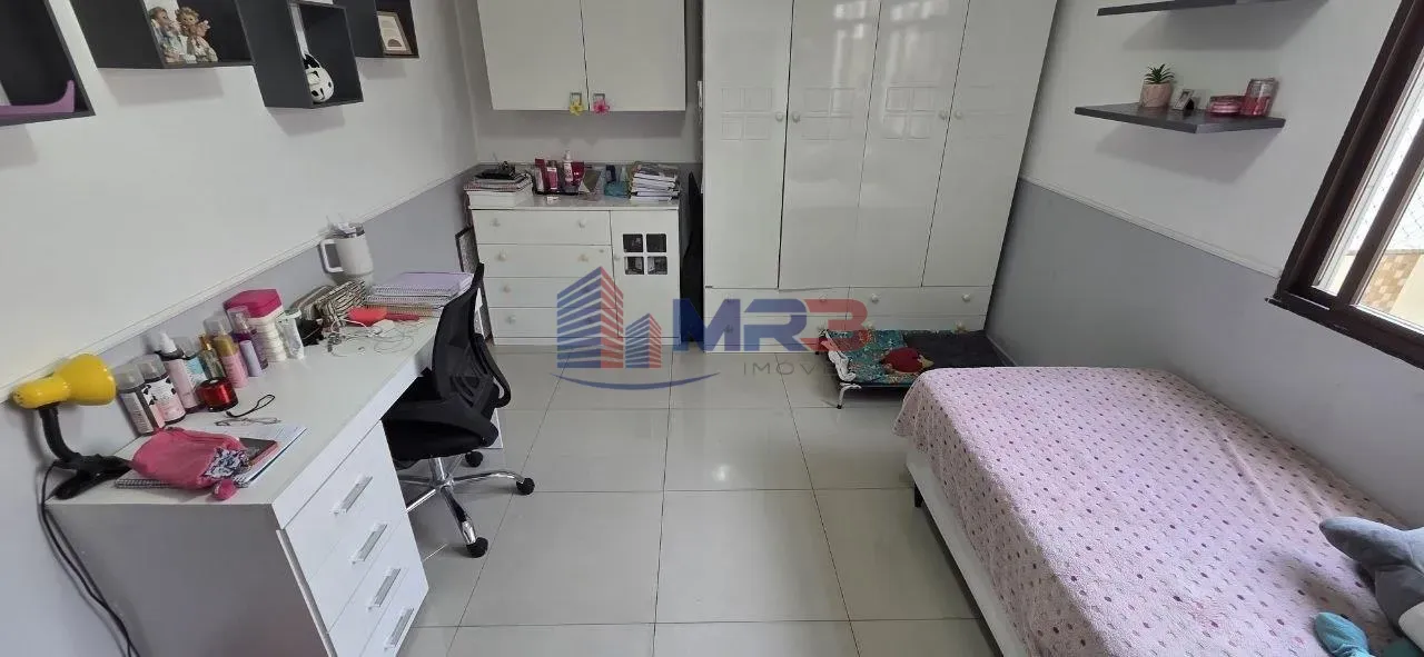 Casa duplex com varanda e 3 quartos e 197 m² — photo 33