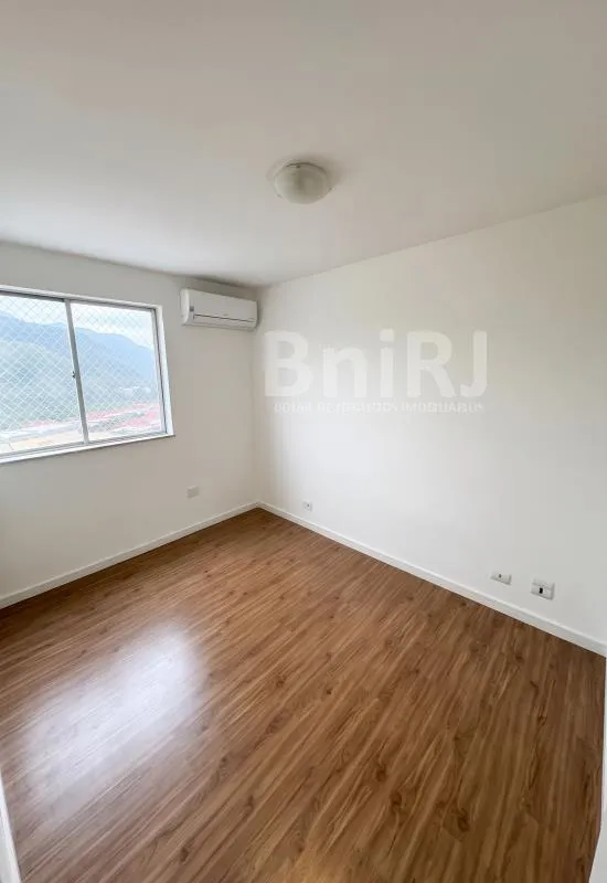 3-bedroom apartment with a washing machine in Rio de Janeiro — photo 17
