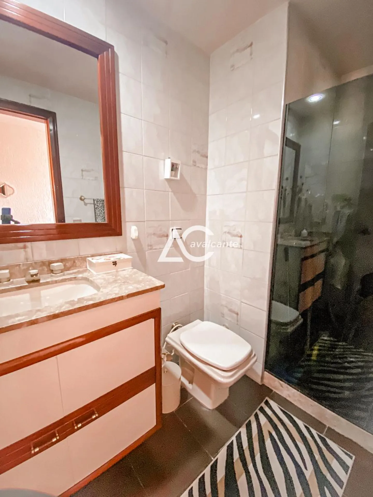 Furnished duplex house with 4 bedrooms and 600 m² — photo 59