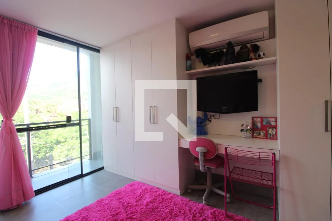 Furnished house with 4 en-suite bedrooms and private garden — photo 62