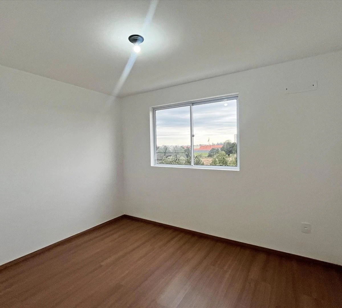 2-bedroom apartment with en-suite and 1 parking spot — photo 15