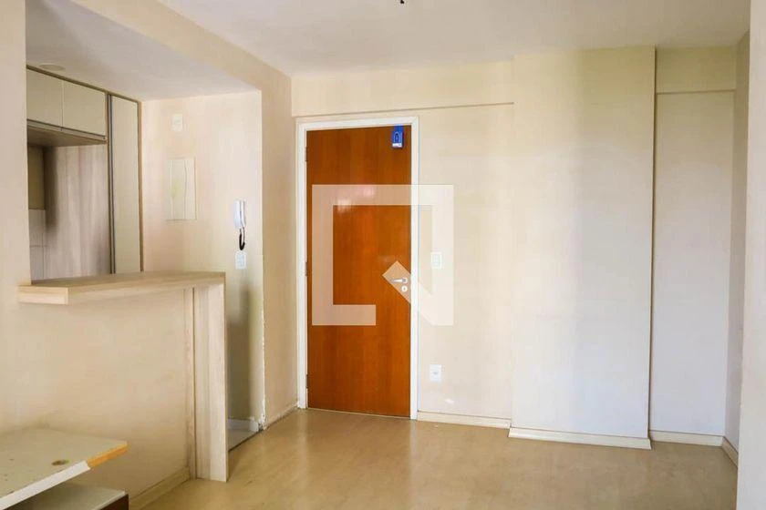 2-bedroom apartment in a building with a gym — photo 29
